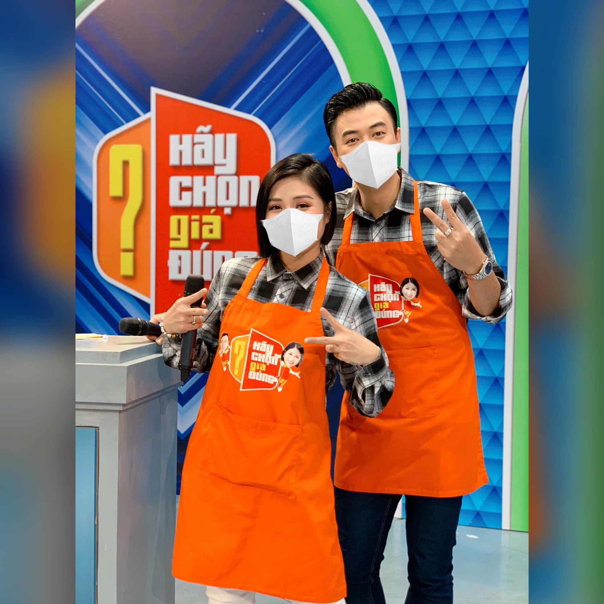 MC Tuấn Tú nói gì khi bị cho sợ vợ nên không dám đóng cảnh nóng? - 5