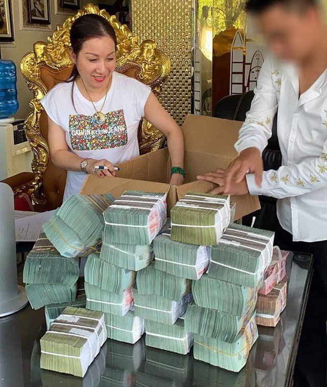 Gói hàng bí ẩn gửi lên Hà Nội khiến vợ chồng Đường-Dương vướng lao lý - 1 Gói hàng bí ẩn gửi lên Hà Nội khiến vợ chồng Đường-Dương vướng lao lý - 1