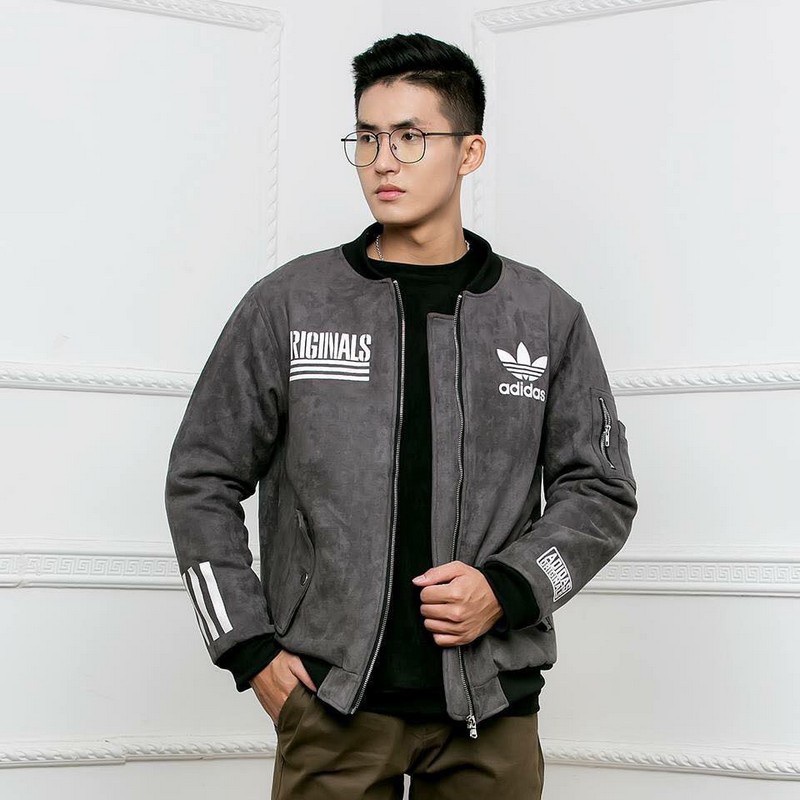 Thầy giáo khó tính nhưng đẹp trai như tài tử điện ảnh gây sốt - 4