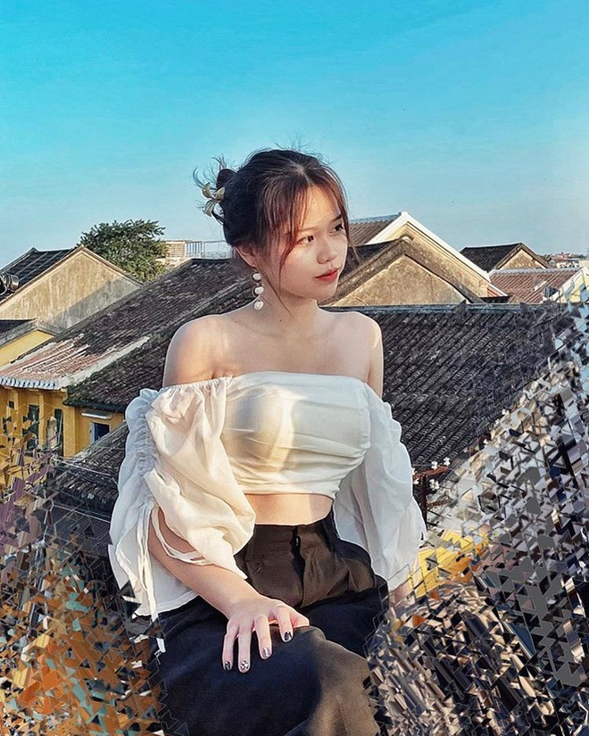 Bạn gái mới của Quang Hải là du học sinh sành điệu - 2