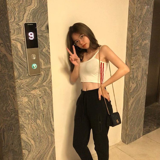 Bạn gái mới của Quang Hải là du học sinh sành điệu - 6