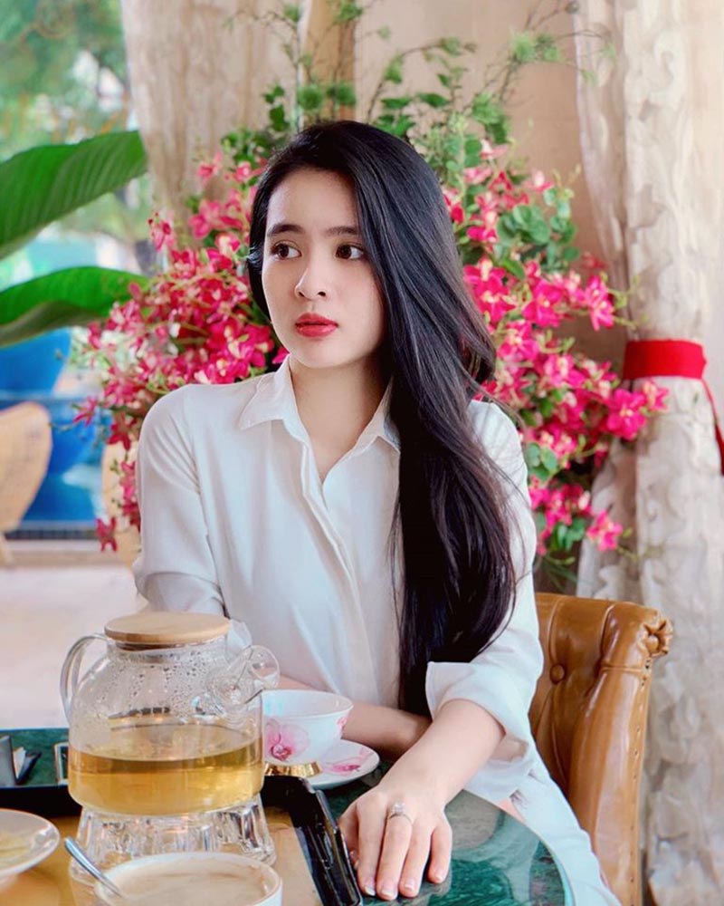 Hoa khôi ĐH Tôn Đức Thắng xinh đẹp, sở hữu cái tên đặc biệt - 6