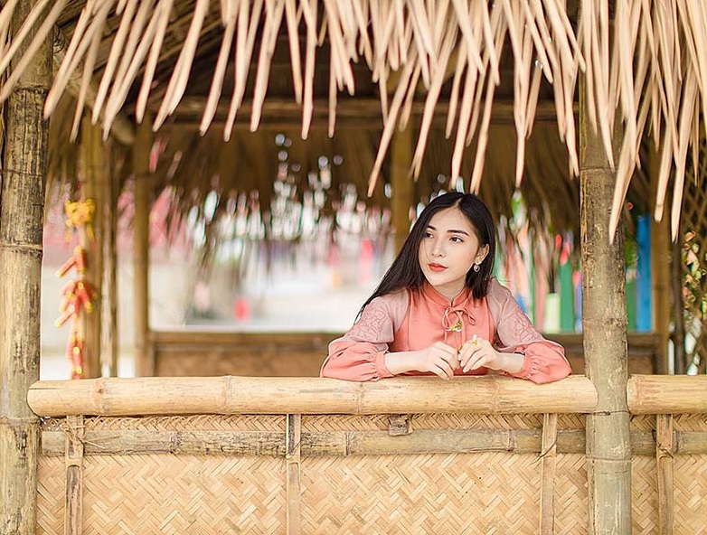 Yêu xa là chấp nhận cô đơn nhưng không buông tay - 2