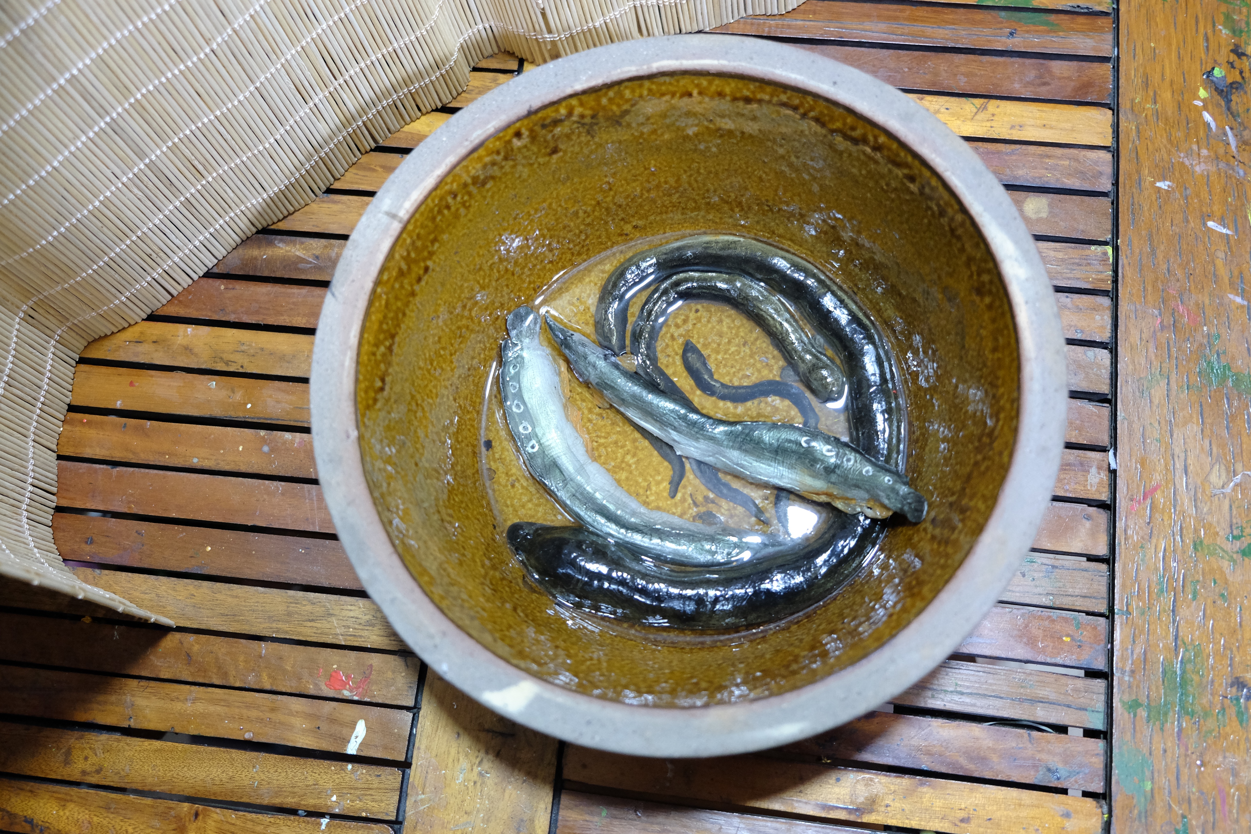 Chàng trai thổi hồn đặc sản miền Tây vào đất sét Việt - 11