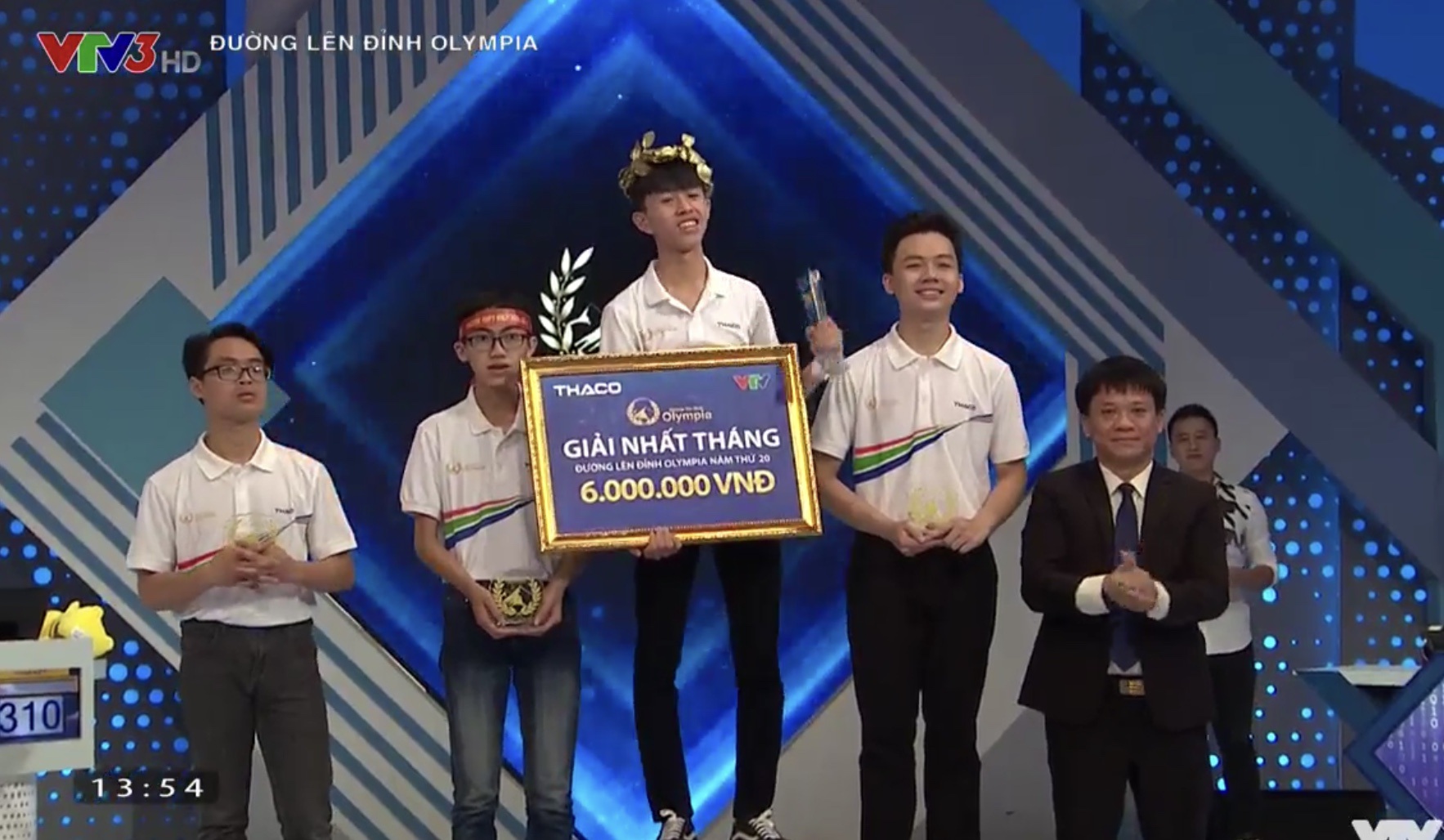 Thắng áp đảo, chàng trai khiến đối thủ vòng thi Tháng Olympia nể phục - 2