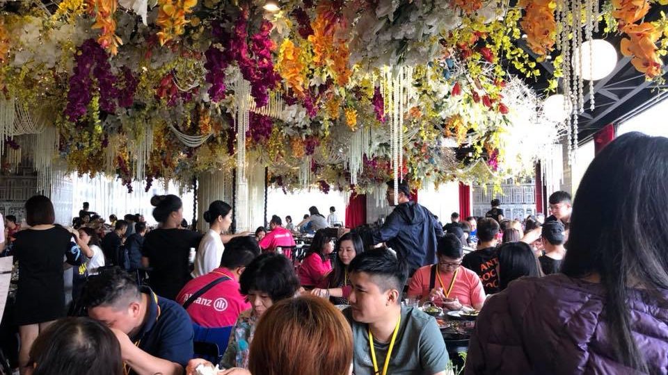 Chủ nhà hàng bị kết án... 723 năm tù vì tội lừa dối khách hàng - 1