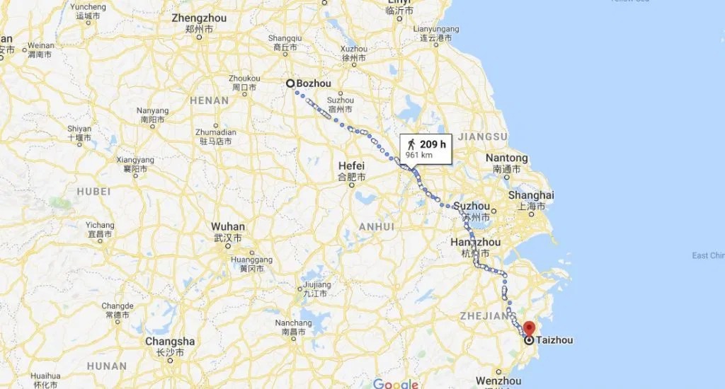Người đàn ông phải đi bộ 960km về thăm gia đình vì… không có smartphone - 2