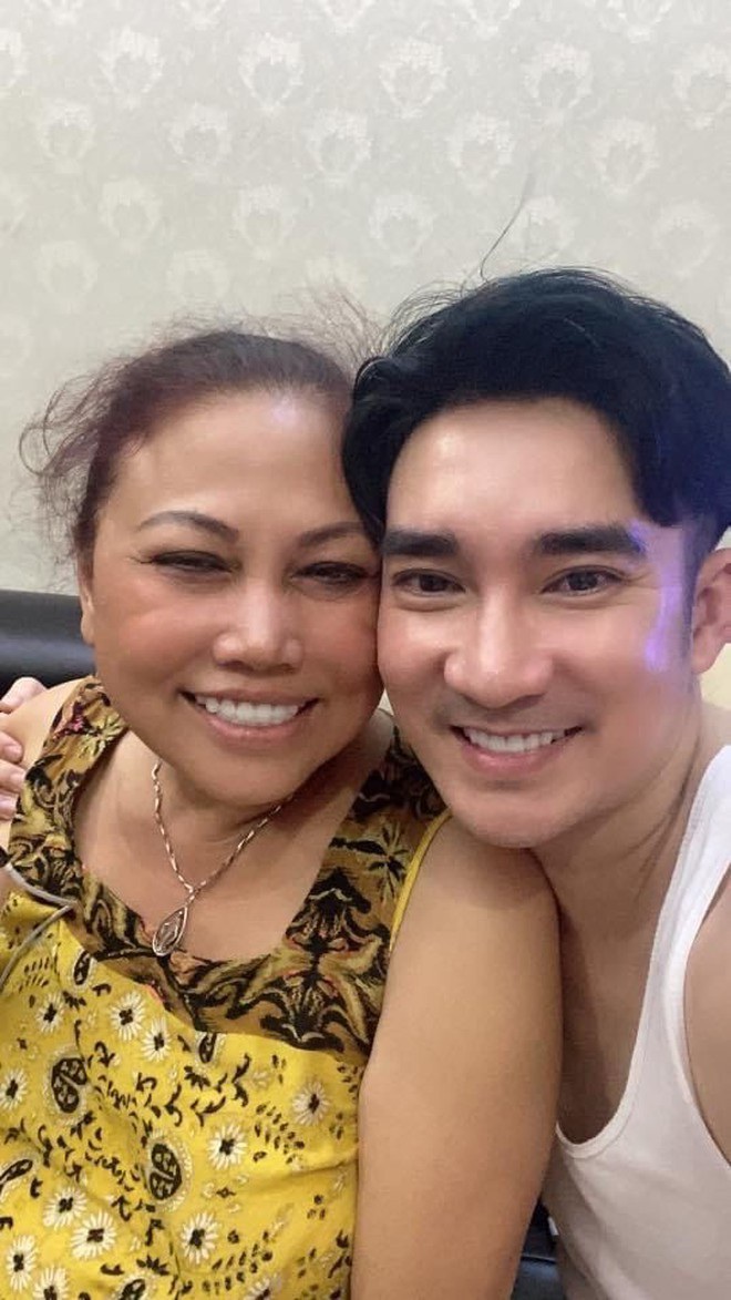 Siu Black hạnh phúc chăm cháu nội, làm rẫy nuôi heo ở Kon Tum - 4