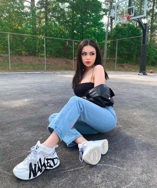 Hot girl gốc Việt nóng bỏng trổ tài hóa trang thành idol nhóm Black Pink - 7