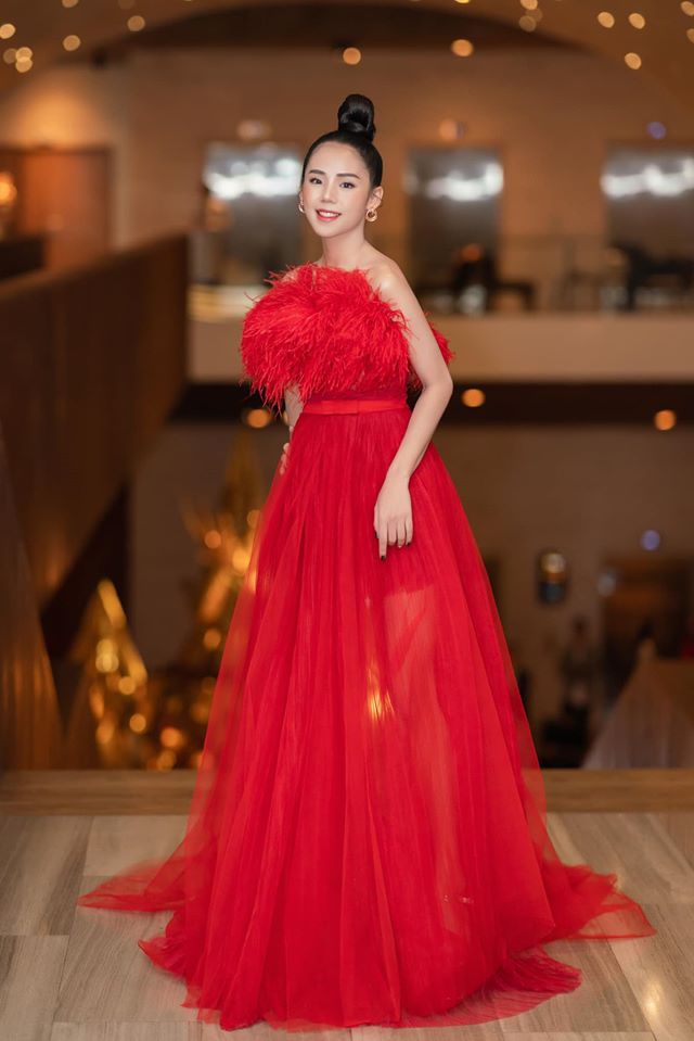 Giọng ca triệu view Hương Ly: “Vợ chồng tôi từng phải xin bố mẹ từ cái nồi” - 7