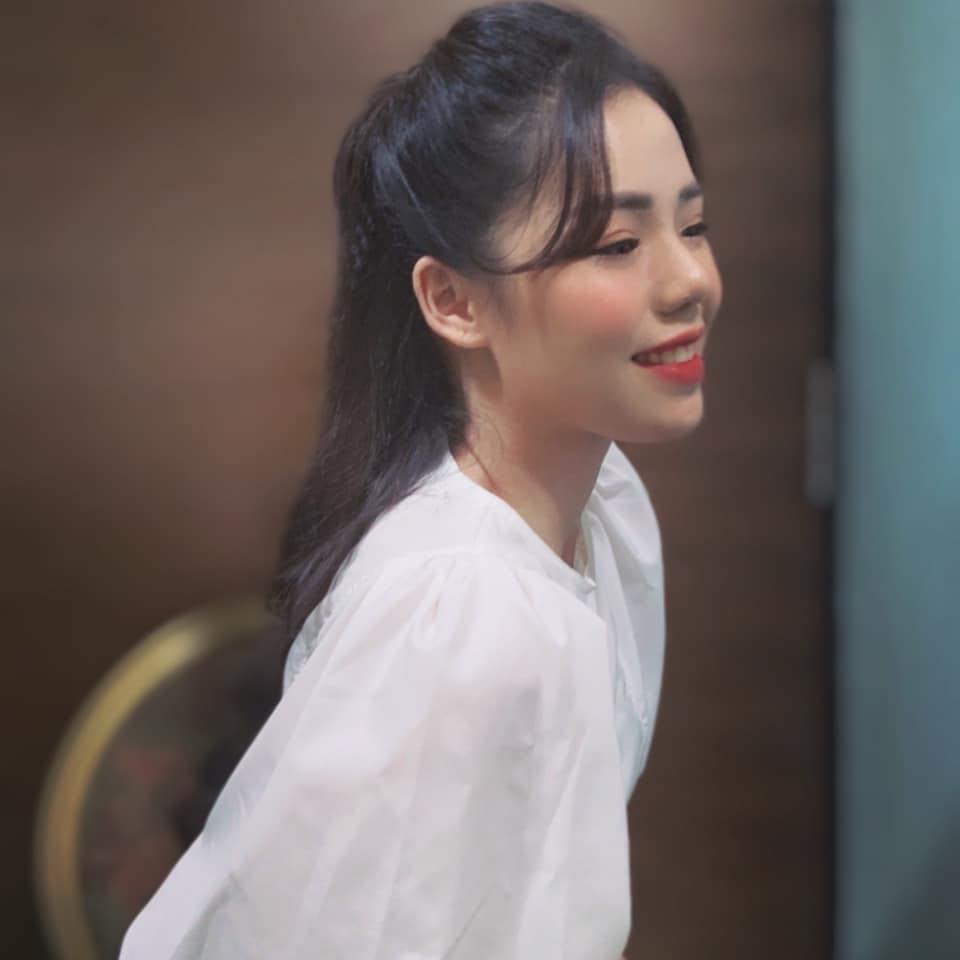 Giọng ca triệu view Hương Ly: “Vợ chồng tôi từng phải xin bố mẹ từ cái nồi” - 8