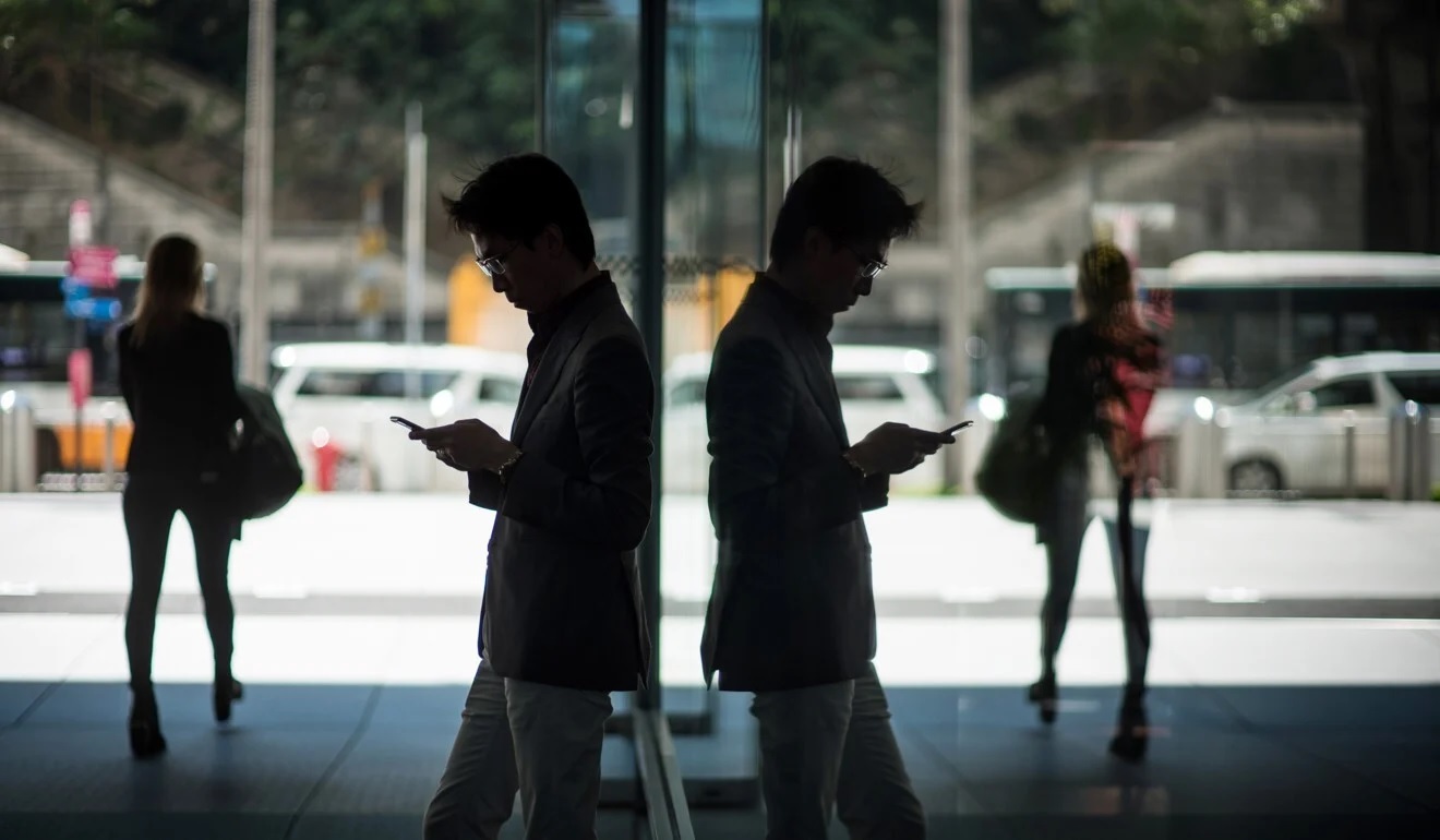 Người Trung Quốc khốn khổ vì bị AI gọi điện làm phiền - 2