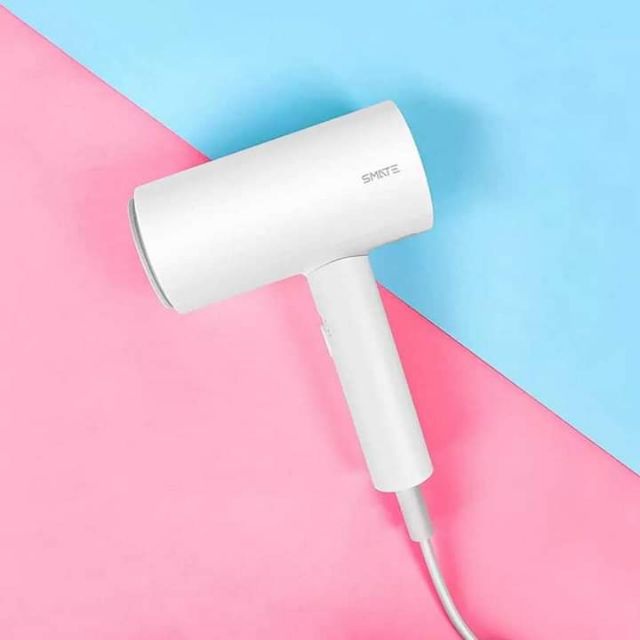 7 thiết bị gia dụng nên có trong mùa mưa bão - 2