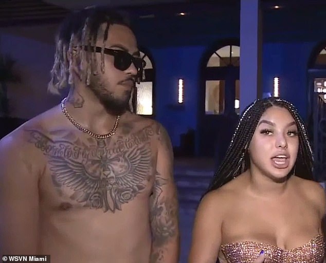 Nữ hành khách say rượu, nhảy chồm lên bàn đòi đánh nhân viên - 3