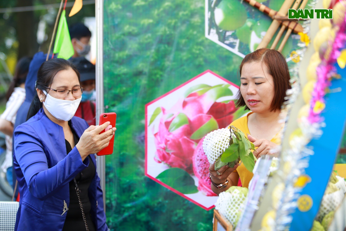Đặc sản na khổng lồ Lạng Sơn hút khách ở Hà Nội - 9