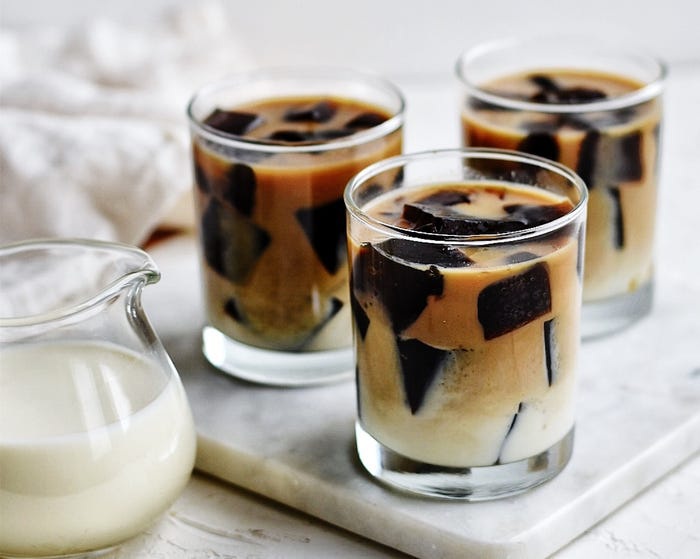 Báo Mỹ giới thiệu món cà phê trứng của Việt Nam - 2