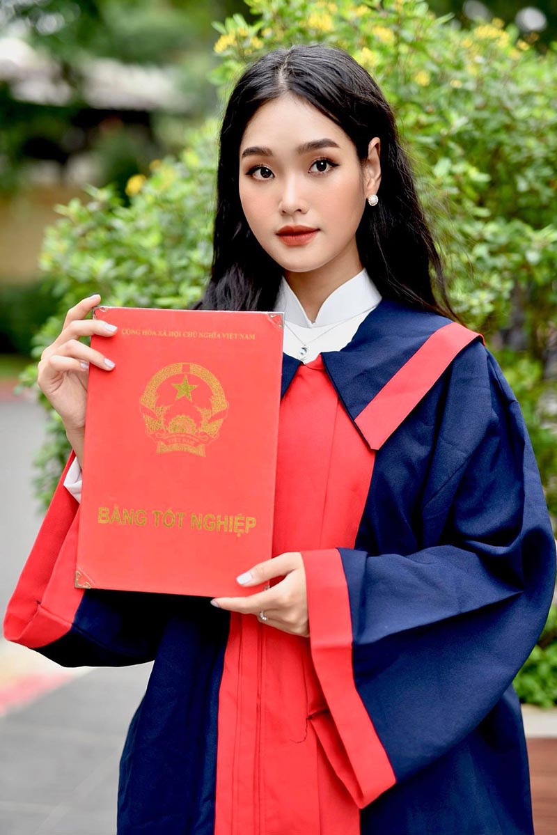 Nàng thơ xứ Thanh đẹp dịu dàng trong bộ ảnh chia tay giảng đường - 10