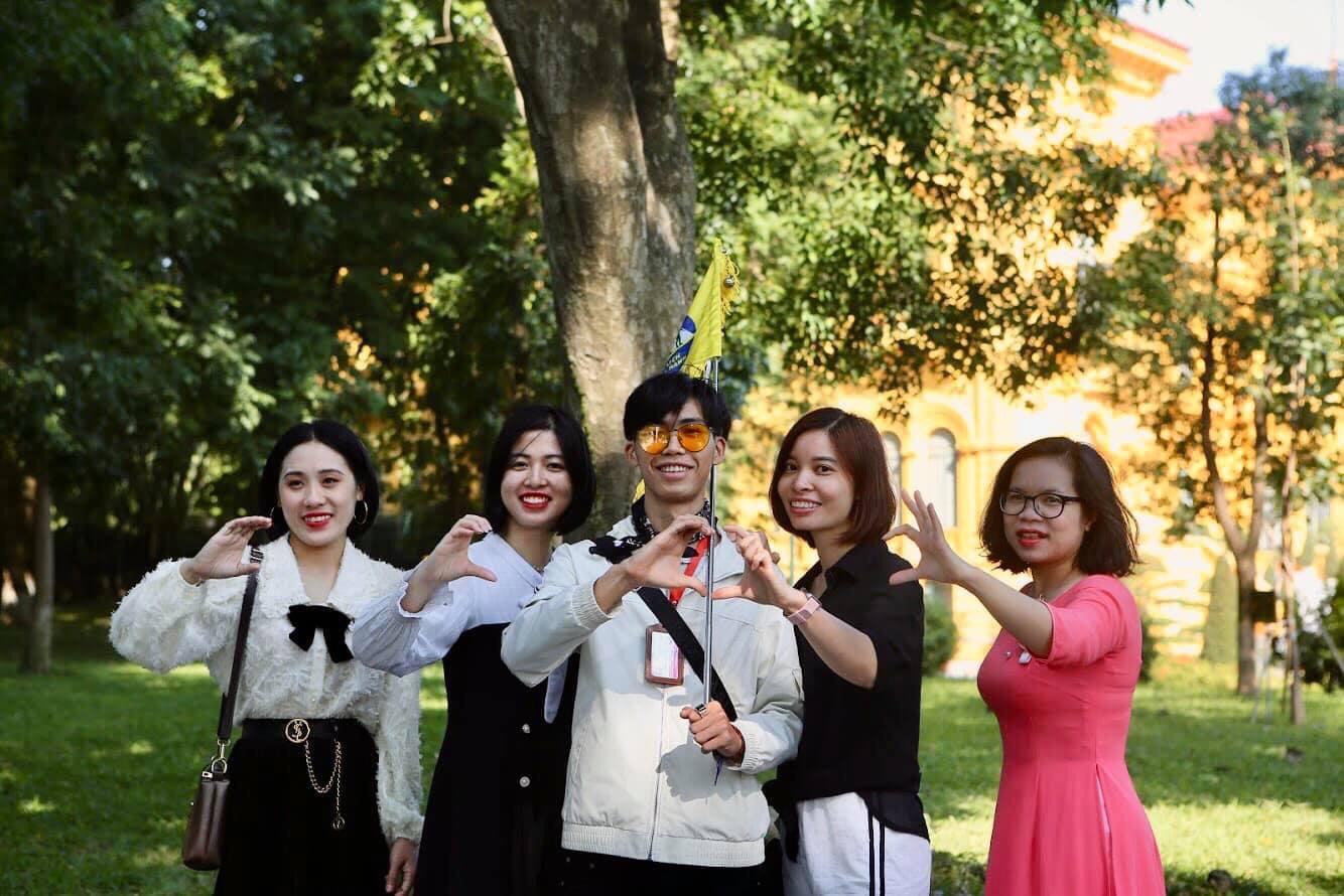 Hướng dẫn viên: Có việc là mừng, không dám mơ thưởng Tết - 3