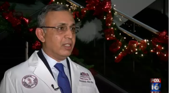 Bác sĩ xóa nợ hàng chục tỷ đồng cho bệnh nhân ung thư - 1