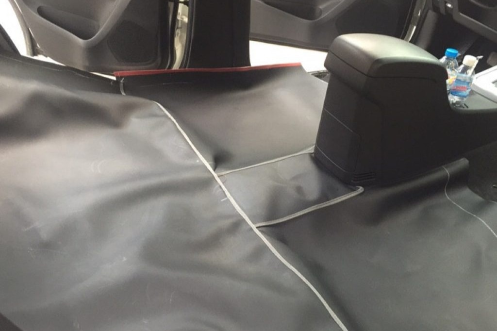 Không nên tiếc tiền, hãy sắm ngay những phụ kiện này sau khi sở hữu ô tô - 3