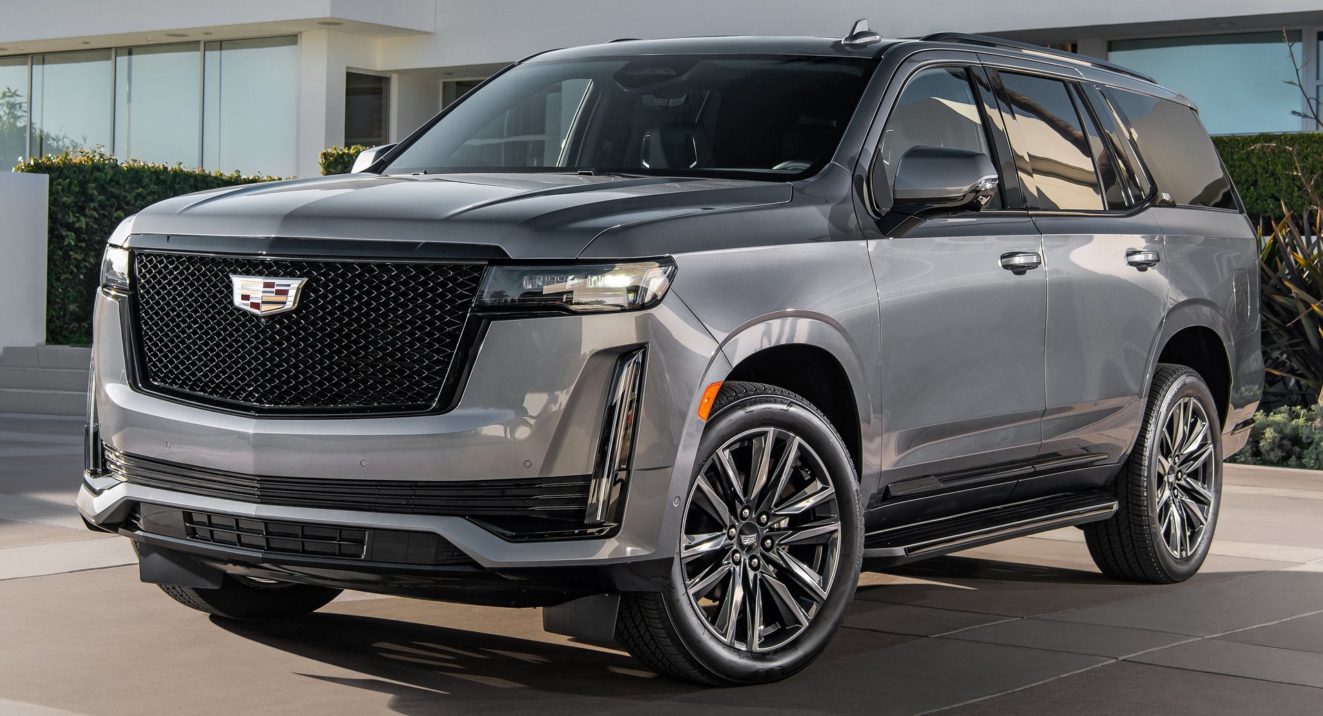 Người Mỹ chọn mua hàng khủng Cadillac Escalade như thế nào? - 1