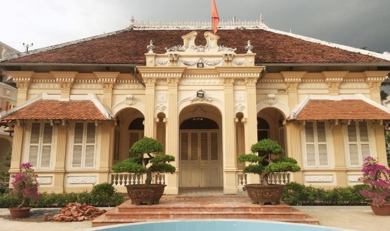 Những dinh thự hoành tráng của 3 đại gia giàu có bậc nhất Nam Bộ xưa - 10