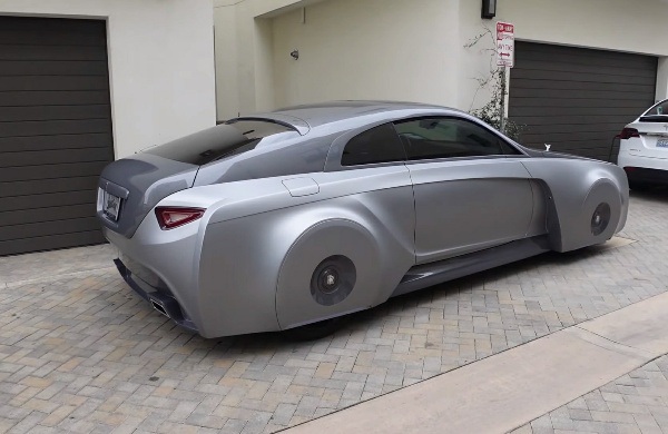 Ca sĩ Justin Bieber ra phố với chiếc Rolls-Royce cực dị - 4