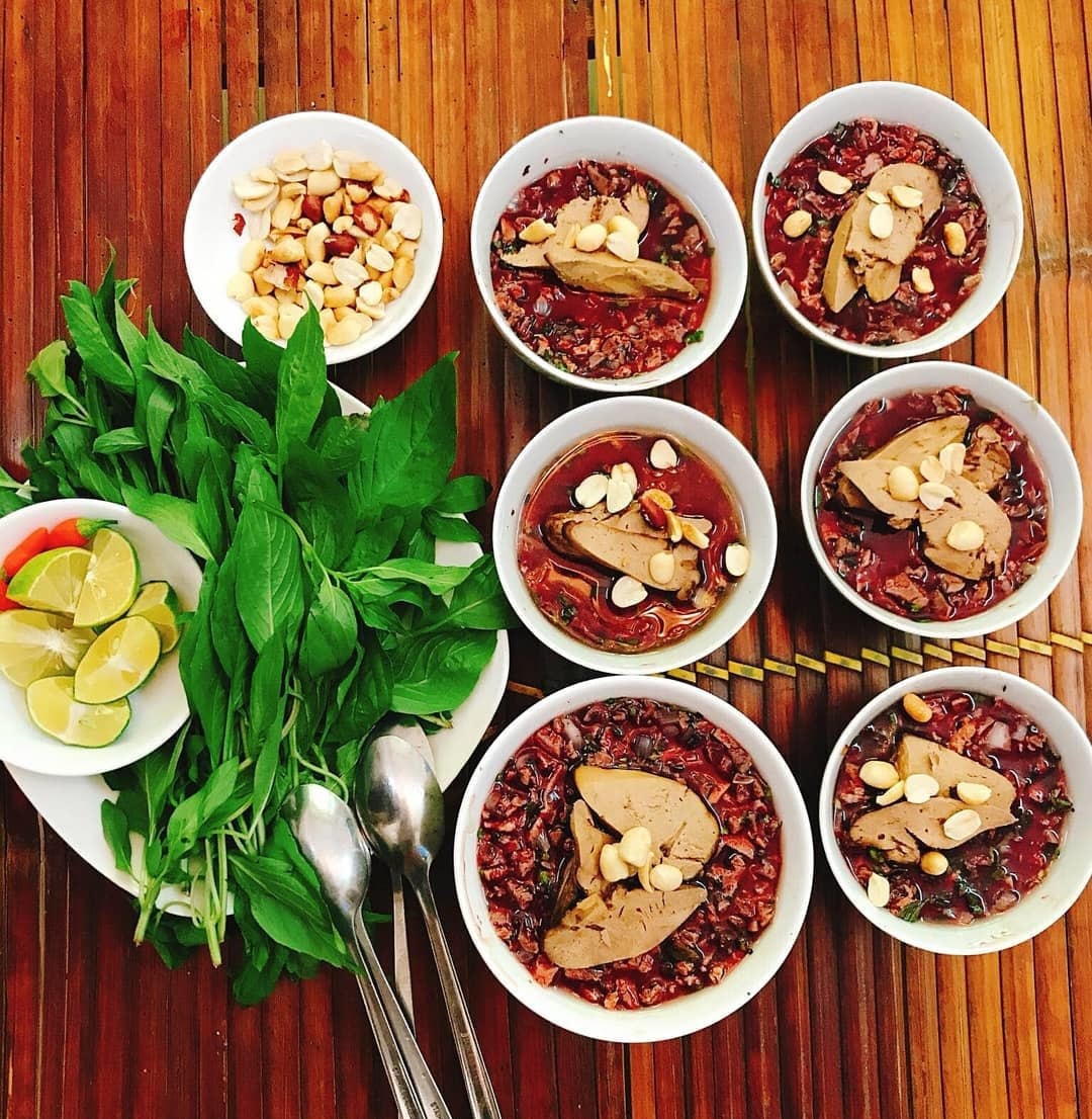 Món ăn là đặc sản của người Việt nhưng khiến khách Tây khóc thét - 2