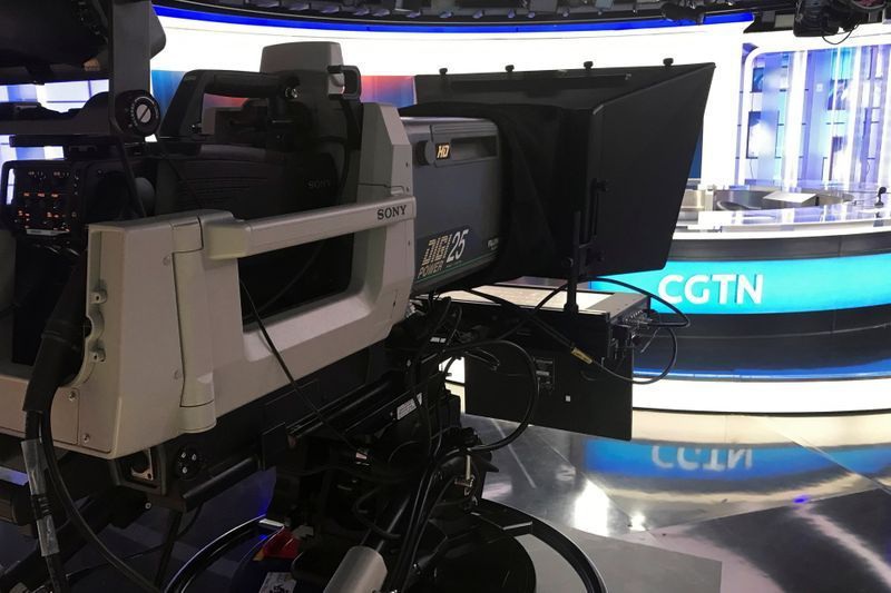 Nối gót Anh, Đức cắt sóng kênh truyền hình nhà nước Trung Quốc - 1