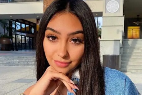 Kiếm hàng trăm USD mỗi ngày nhờ nhắn tin với đàn ông cô đơn - 1