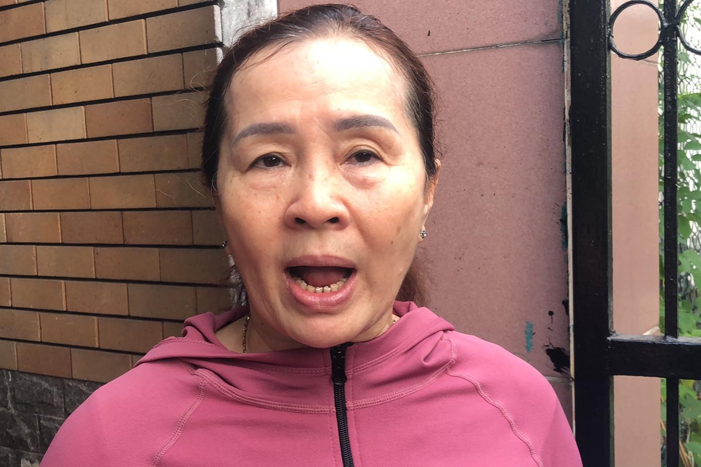 Vụ cháy 6 người chết: Hàng xóm đập cửa ầm ầm mà không được - 3