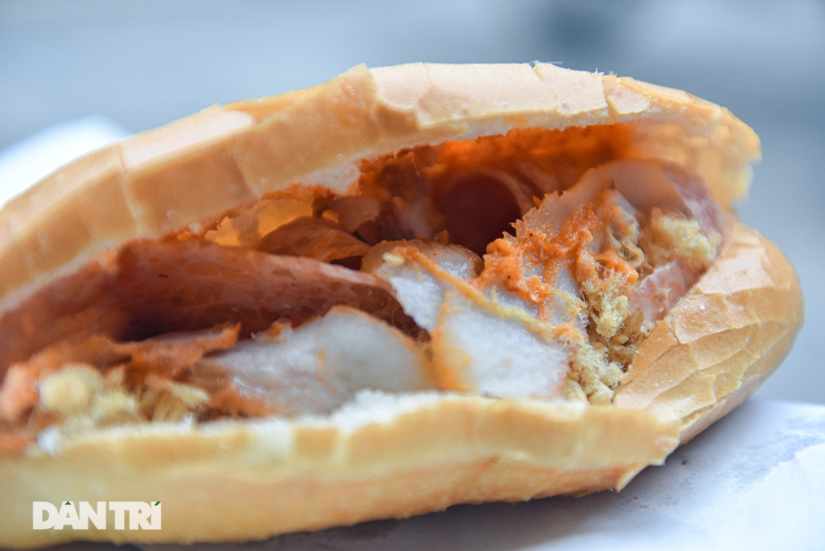 Quán bánh mỳ bảo thủ thời bao cấp mỗi buổi sáng hết bay 400 cái - 5