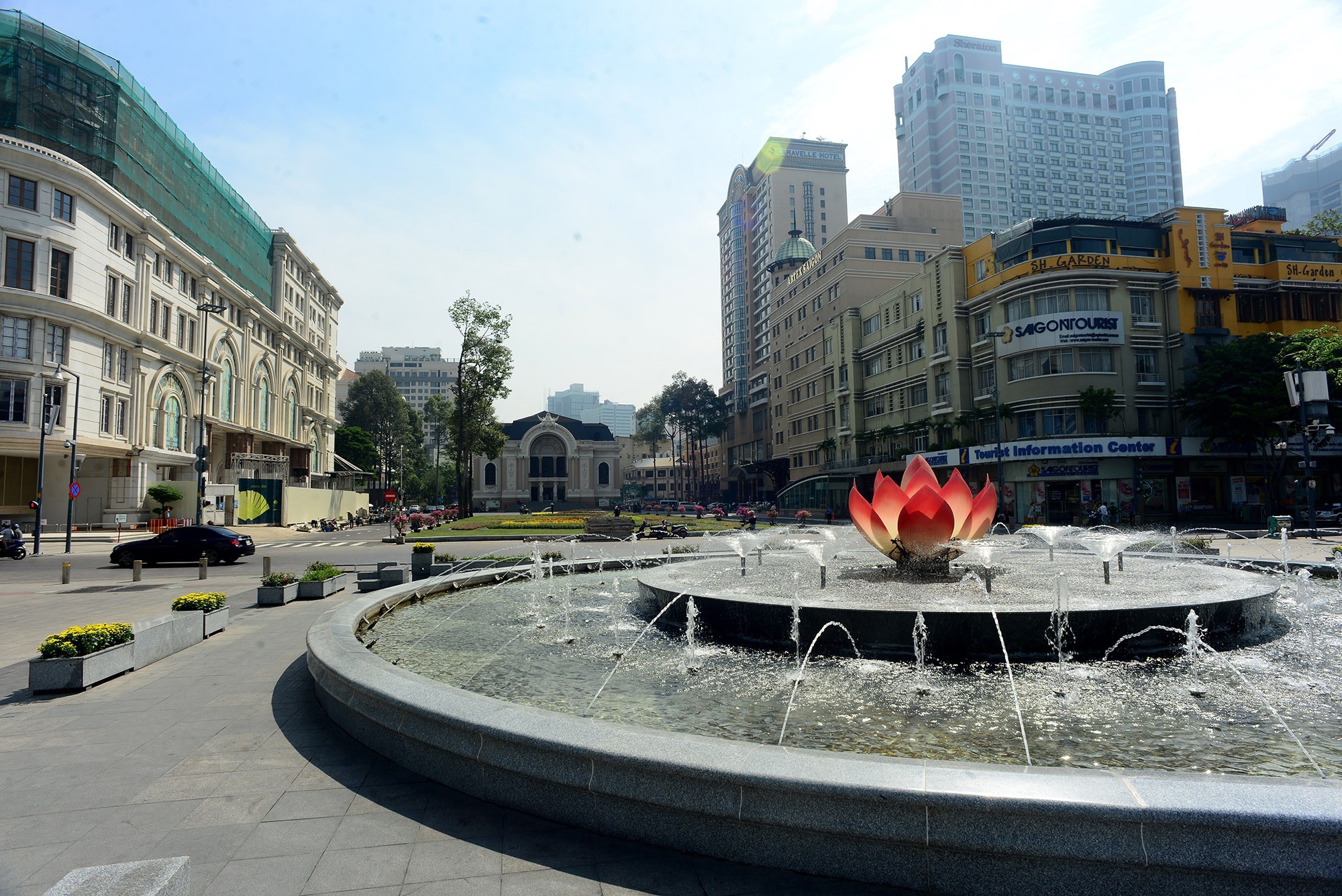 Ngắm tuyến metro đầu tiên của TPHCM sau gần 10 năm chờ đợi - 14