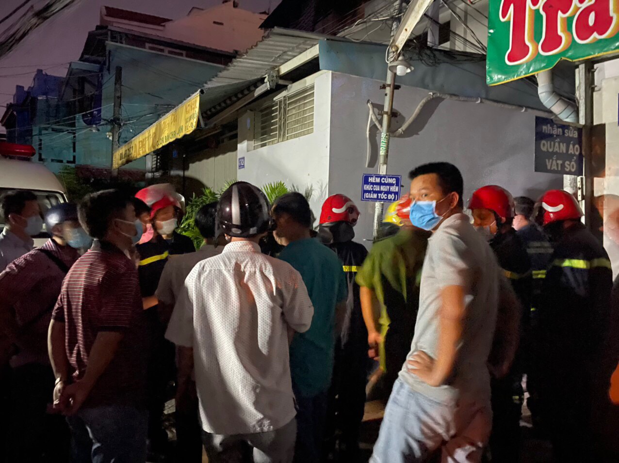 Hiện trường vụ cháy làm 8 người tử vong thương tâm ở TP HCM - 7