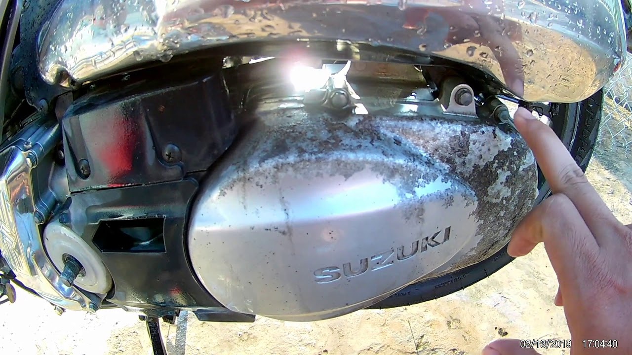 Ốp lốc máy - phụ kiện khiến chủ xe tiền mất, tật mang - 2