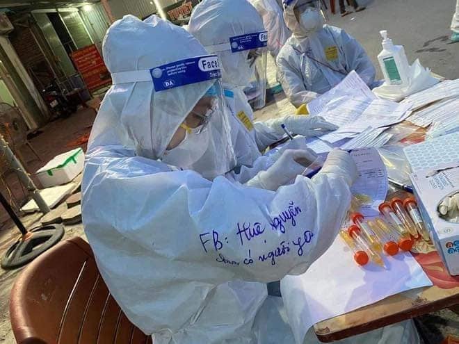 Những câu chuyện cảm động trong cuộc chiến chống dịch gây sốt dân mạng - 4