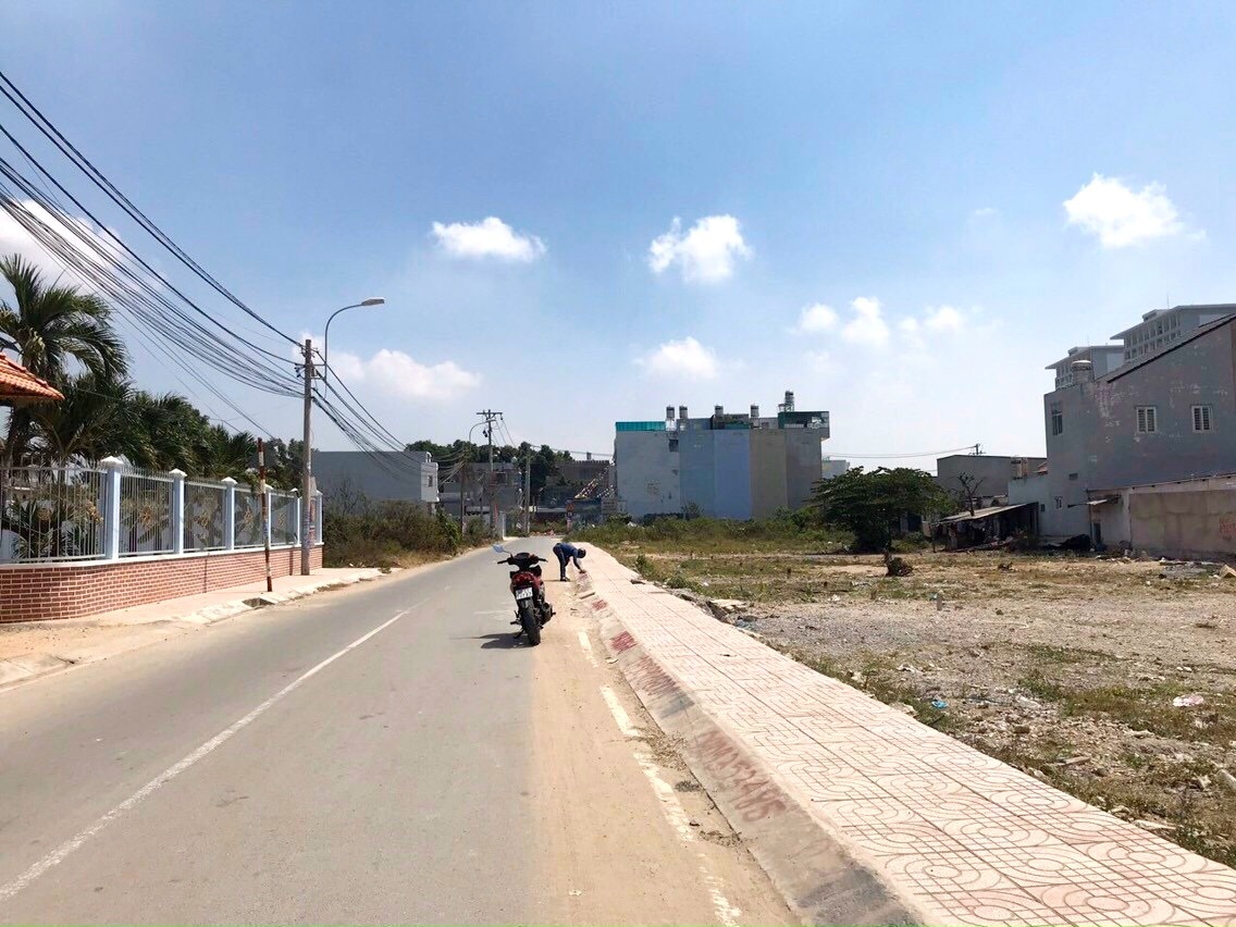 Dịch bệnh kéo dài, giá nhà tại TPHCM vẫn ở trên trời - 2