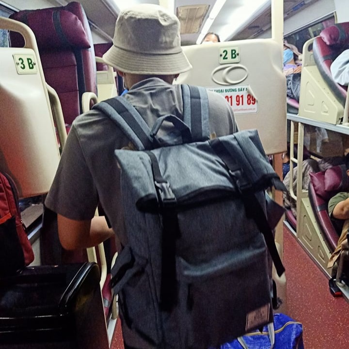 Nhiều người trẻ có nguy cơ từ giã Sài Gòn về quê... vì Covid-19 - 3