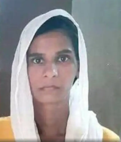 Cô gái mất tích 11 năm trốn trong… phòng ngủ bạn trai gần nhà - 2