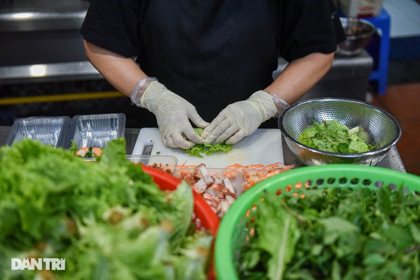Lạ miệng món diếp cuốn hạ hỏa ăn kèm bỗng rượu nức tiếng Hà thành - 2