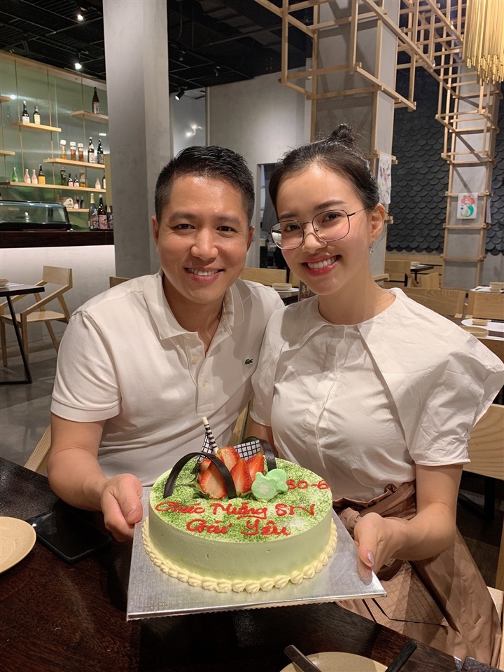 Chuyện tình yêu của MC - Top 15 Hoa hậu Việt Nam và doanh nhân hơn 12 tuổi - 5