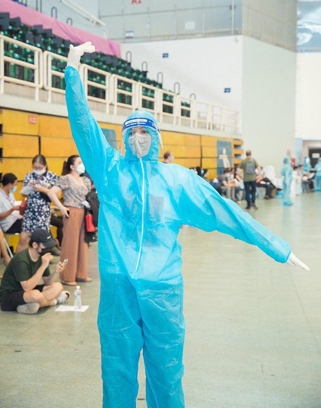 HHen Niê: Sài Gòn đang đau bệnh, lo lắng nên tôi không thể rời bỏ - 2