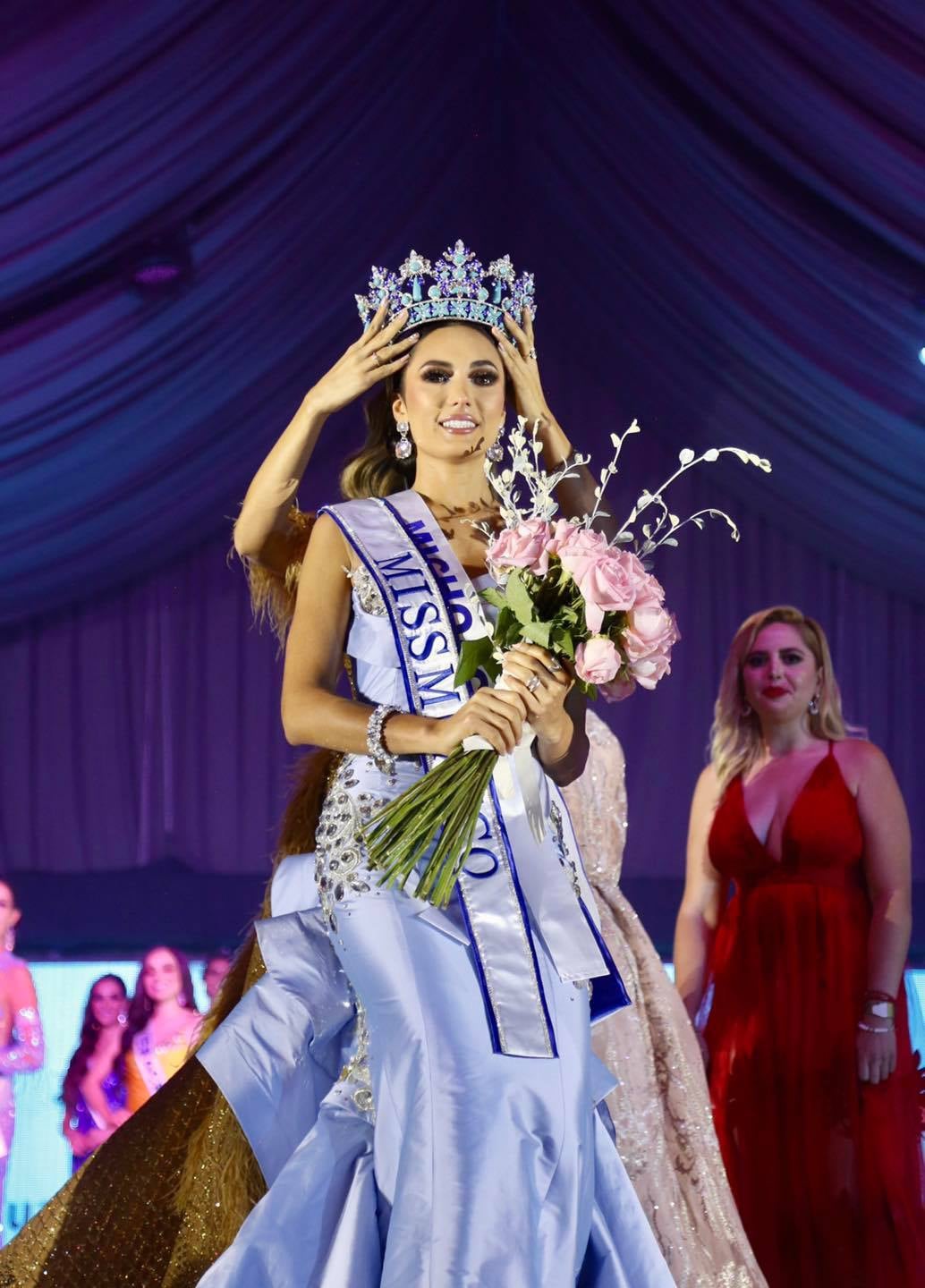 Tân Hoa hậu Mexico: Dáng vóc nóng bỏng, thông thạo 4 thứ tiếng - 2