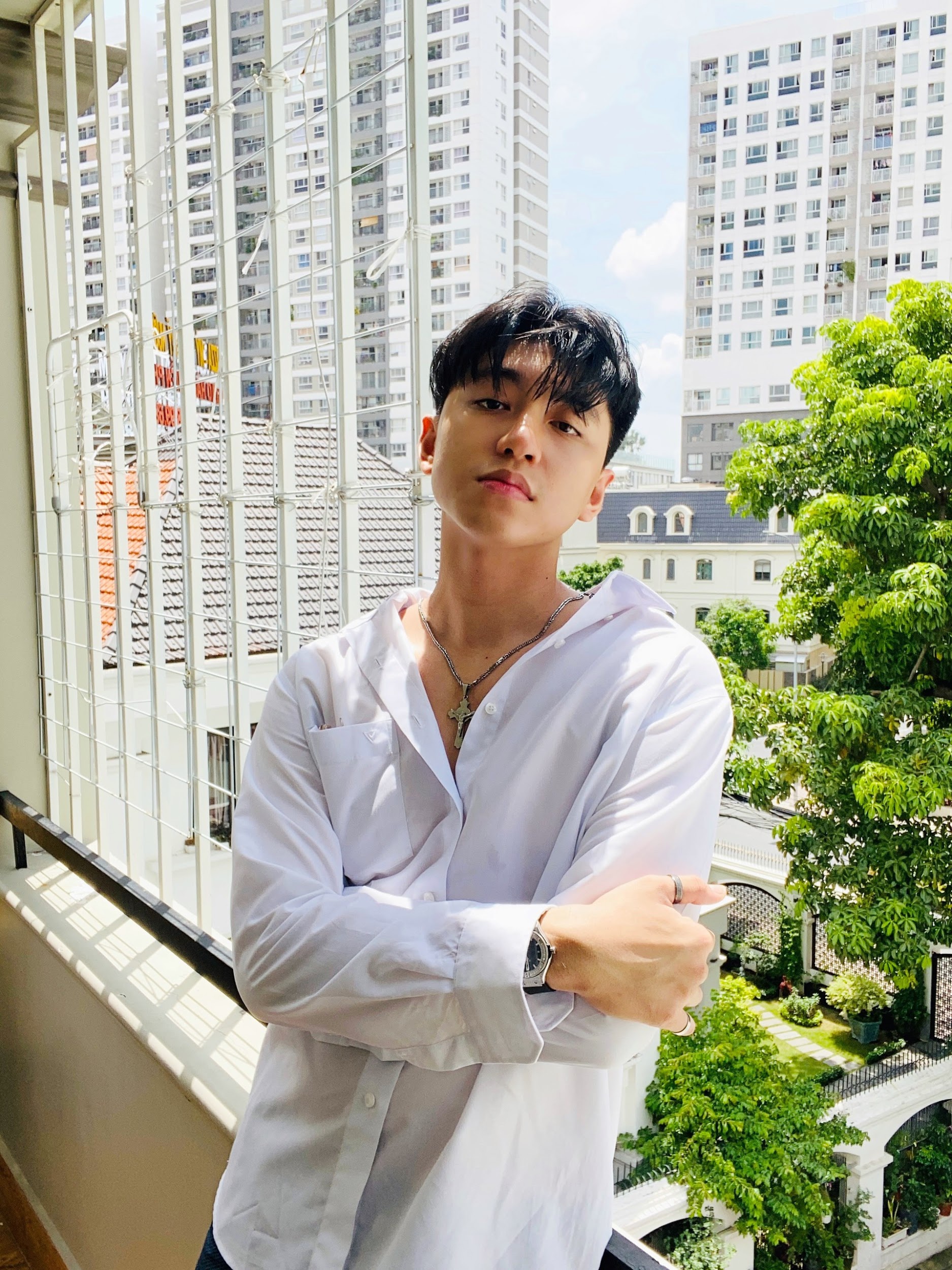 Hot boy hàng không mới nổi hút fans nhờ vẻ đẹp tự nhiên giản dị, ấm áp - 7