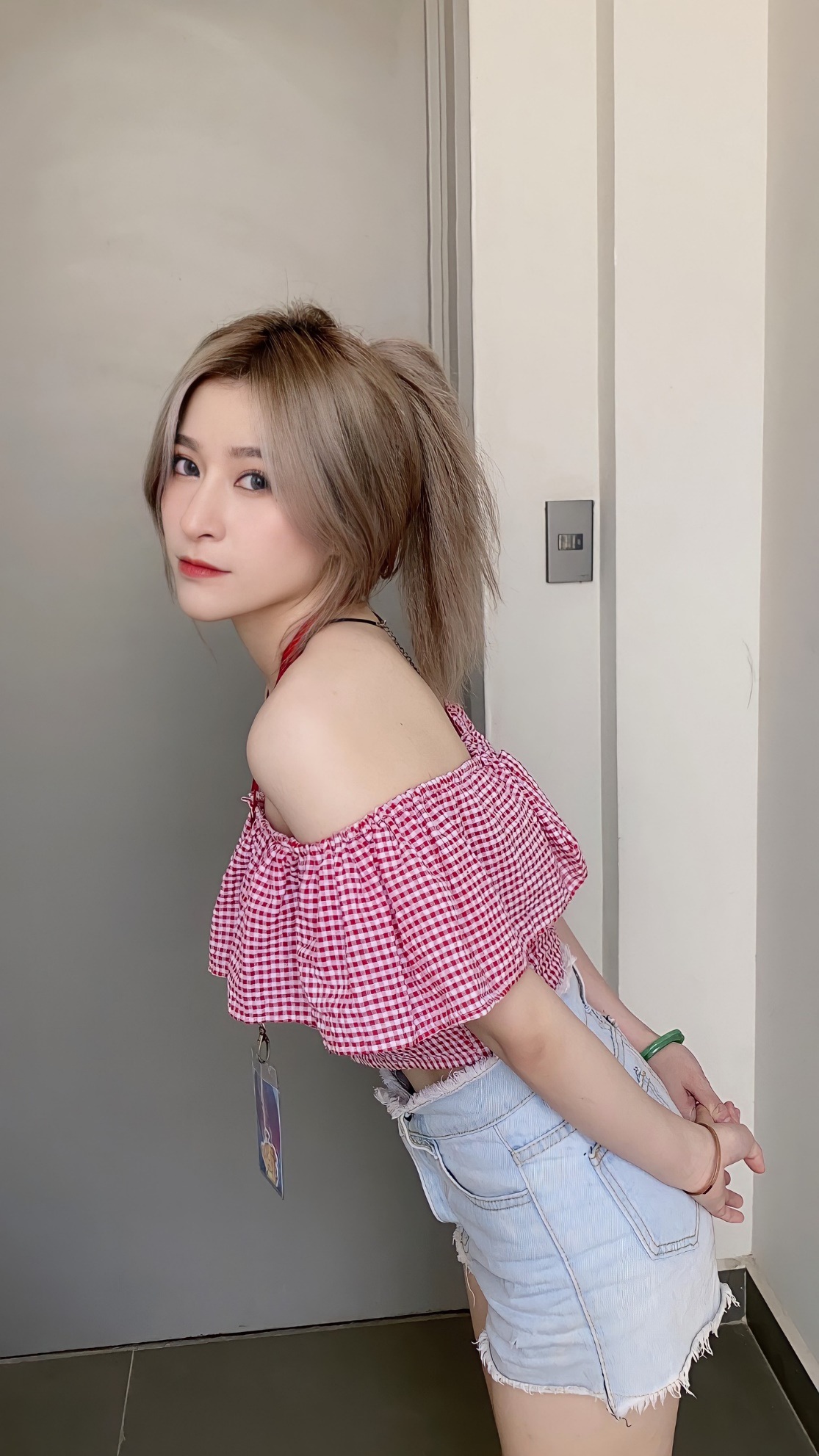 Nữ sinh Trường ĐH Văn Lang đa-zi-năng, hé lộ mức thu nhập 8 con số - 7