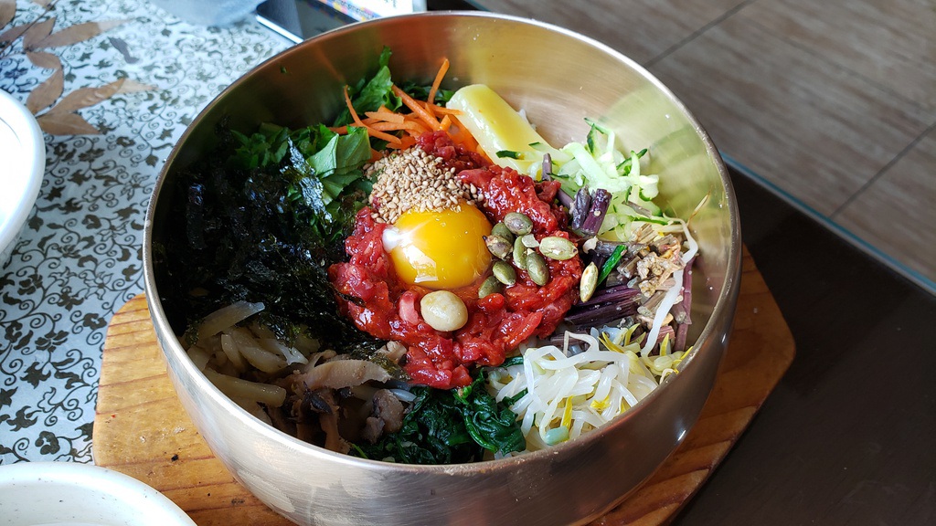 5 đặc sản ăn tươi nuốt sống ở Hàn Quốc khiến thực khách rùng mình - 2