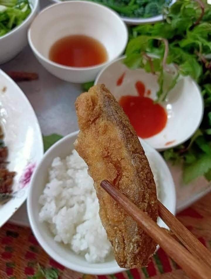 Kỳ công món đặc sản cá muối chua bằng thính gạo ở Vĩnh Phúc - 10