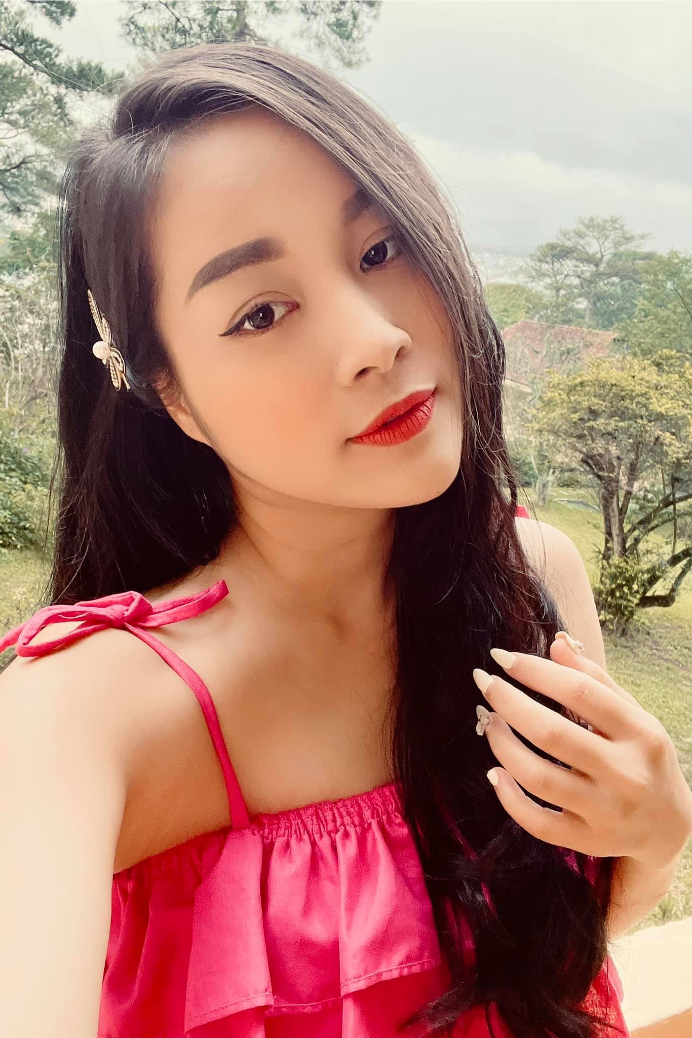 15 năm Nhật ký Vàng Anh, Minh Hương từ con hóa bạn gái NSND Mạnh Cường - 4