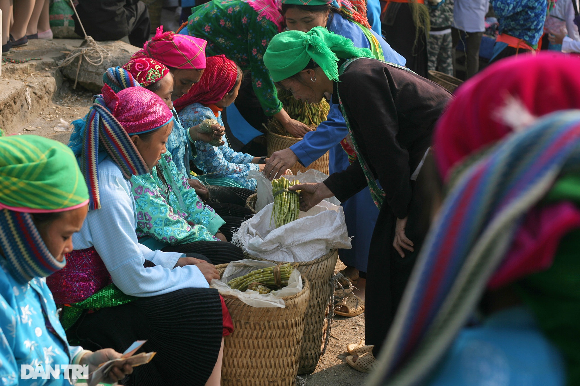 Nhớ về chợ Đồng Văn một thời đã xa - 14