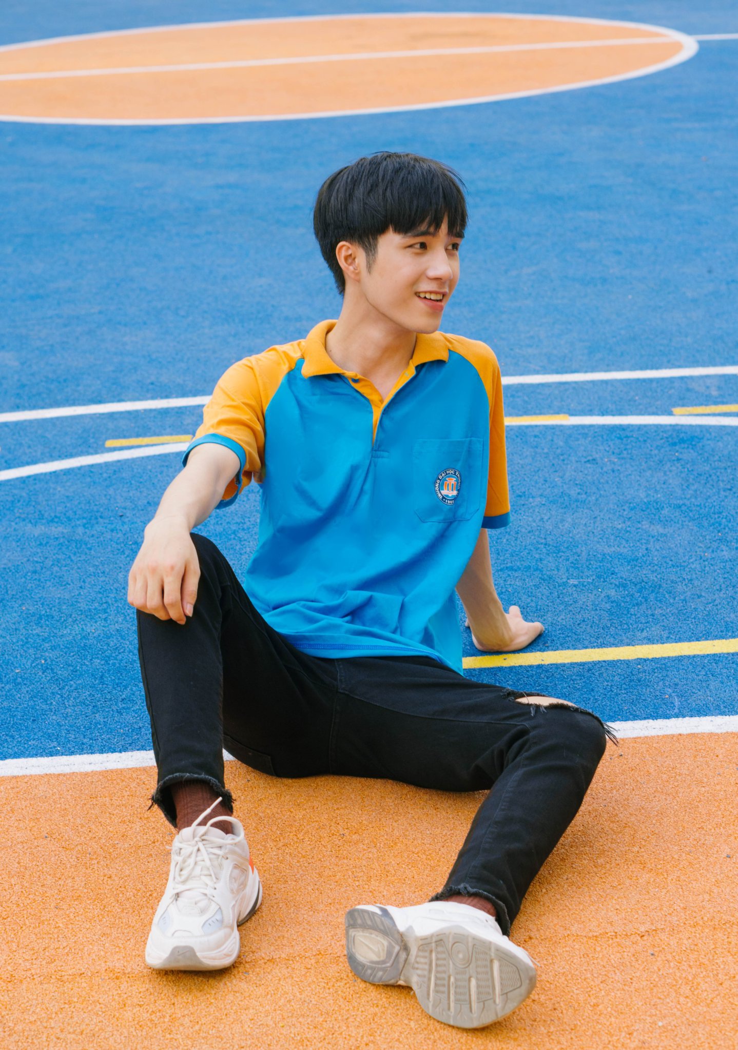 Chàng thơ ĐH Thương mại chụp ảnh ngẫu hứng vẫn hút hồn dân mạng - 3